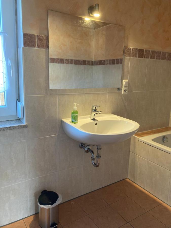 Villa Toskana Wohnung 1 Wackersdorf Bagian luar foto
