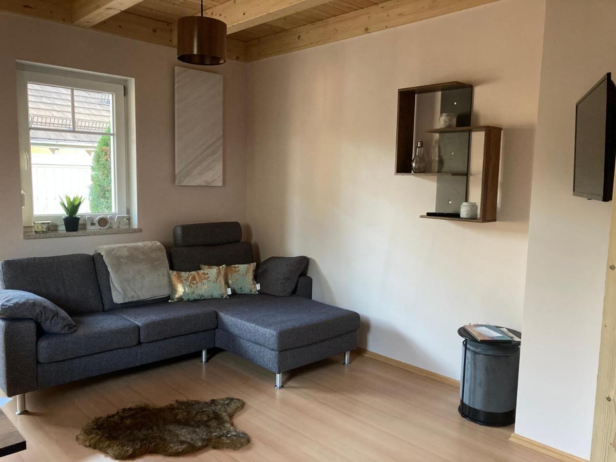Villa Toskana Wohnung 1 Wackersdorf Bagian luar foto